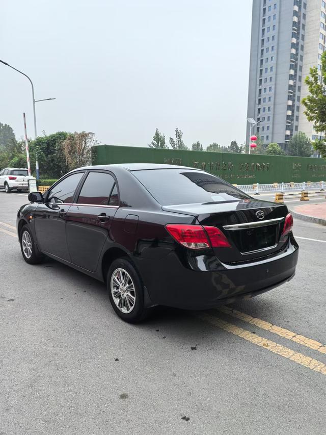 BYD L3