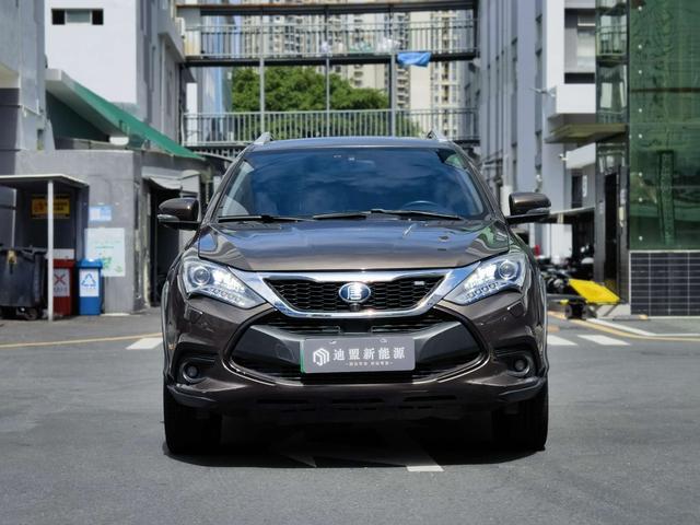 BYD Tang DM