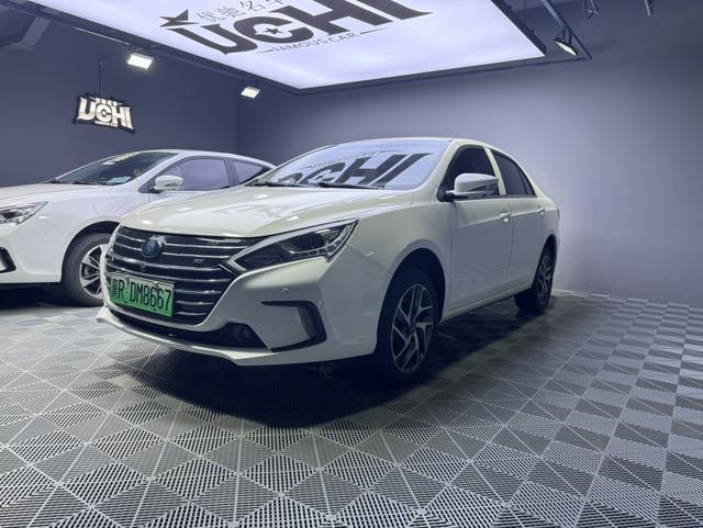 BYD QinEV