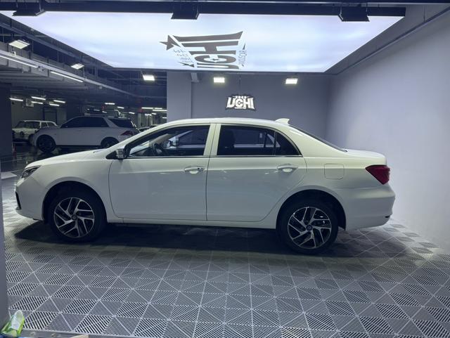 BYD QinEV