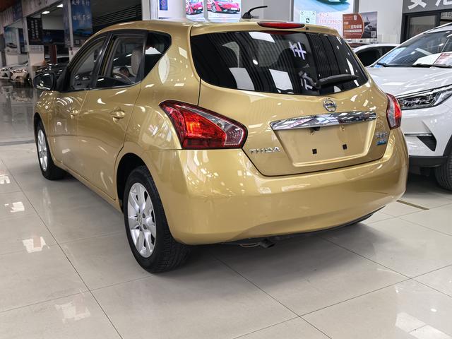 Nissan Tiida