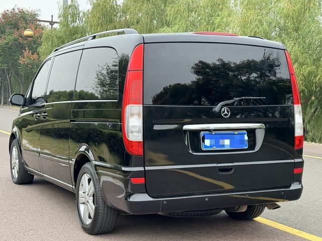 Mercedes-Benz Viano