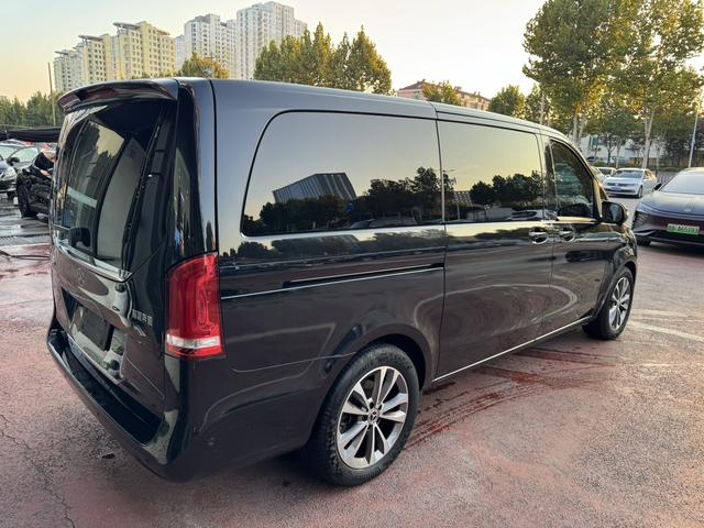 Mercedes-Benz Mercedes Benz V Class