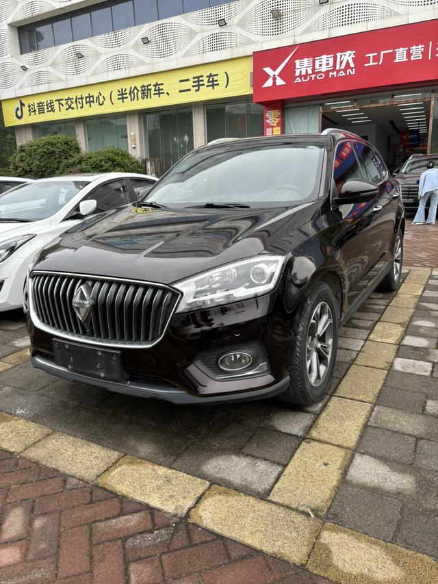 Borgward BX7