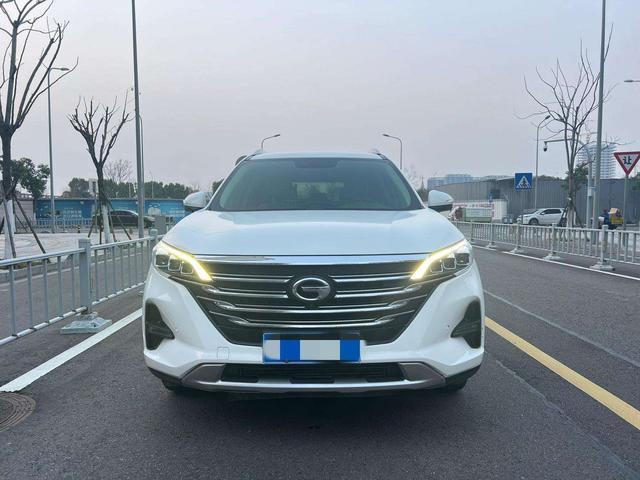 GAC Trumpchi GS5