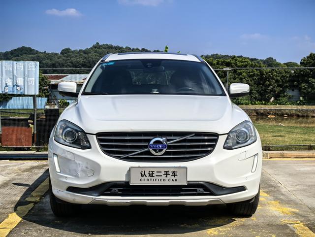 Volvo XC60 (imported)