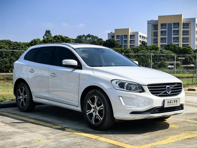 Volvo XC60 (imported)