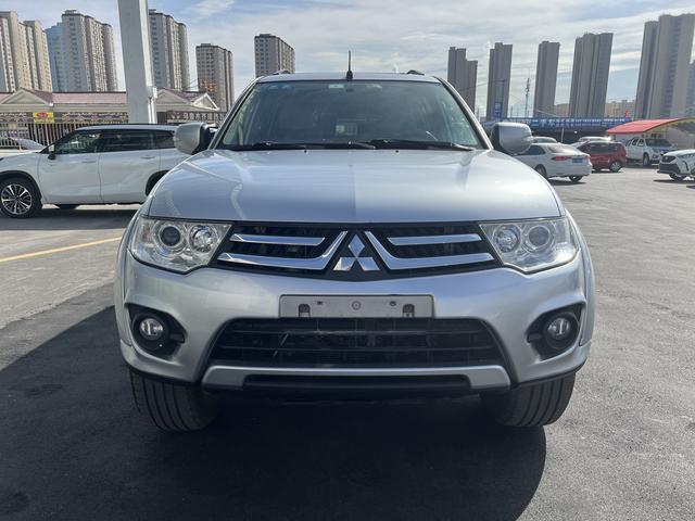 Mitsubishi Pajero Jinchang