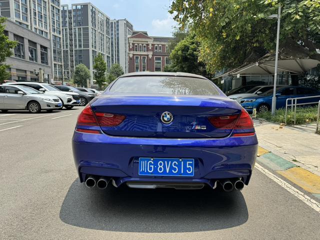 BMW M6