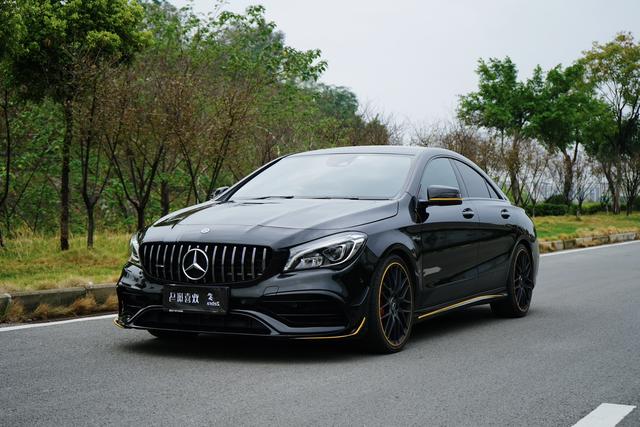 Mercedes-Benz Mercedes CLA AMG