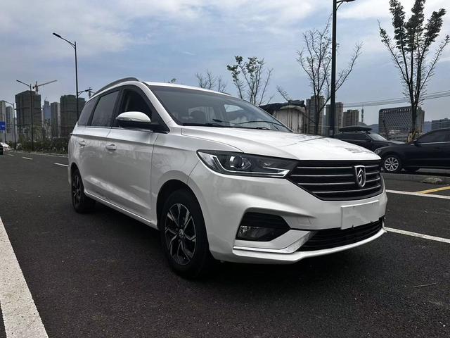 Baojun 360