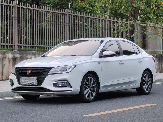 Roewe i5