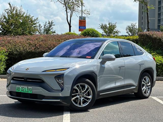 NIO EC6