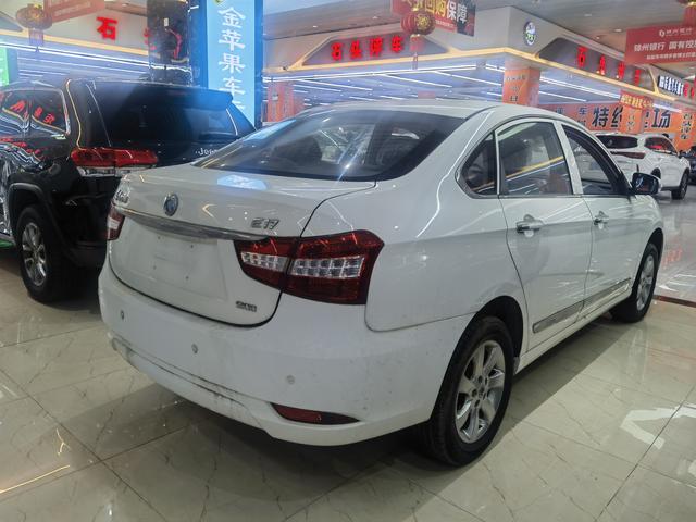 Dongfeng Junfeng E17