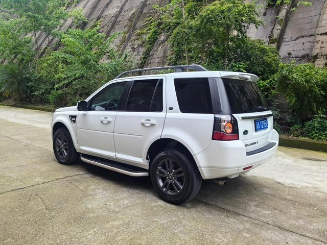 Land Rover Freelander 2