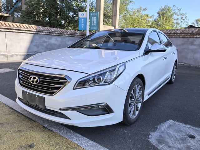 Hyundai Sonata nine