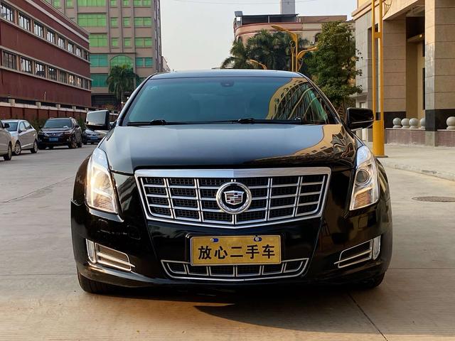 Cadillac XTS