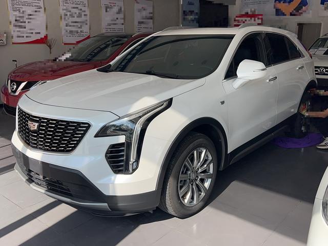 Cadillac XT4