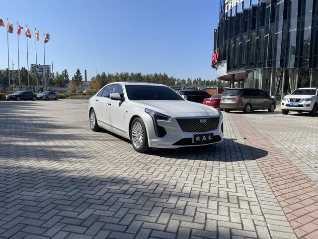 Cadillac CT6