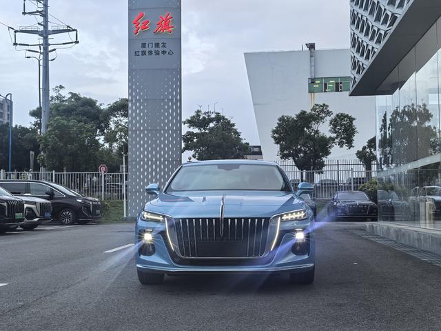 Hongqi H5