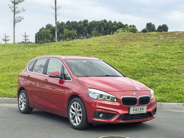 BMW 2 series station wagon