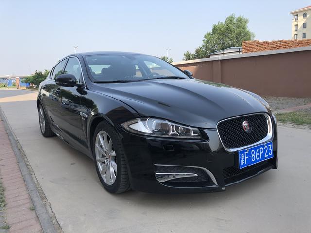 Jaguar XF