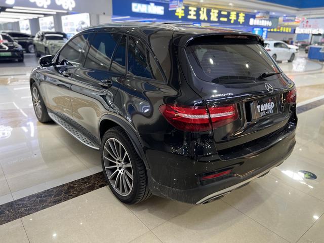 Mercedes-Benz GLC AMG