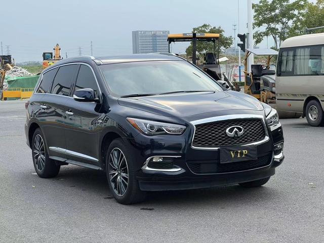 Infiniti QX60 (imported)