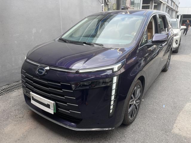 GAC Trumpchi E8 PHEV