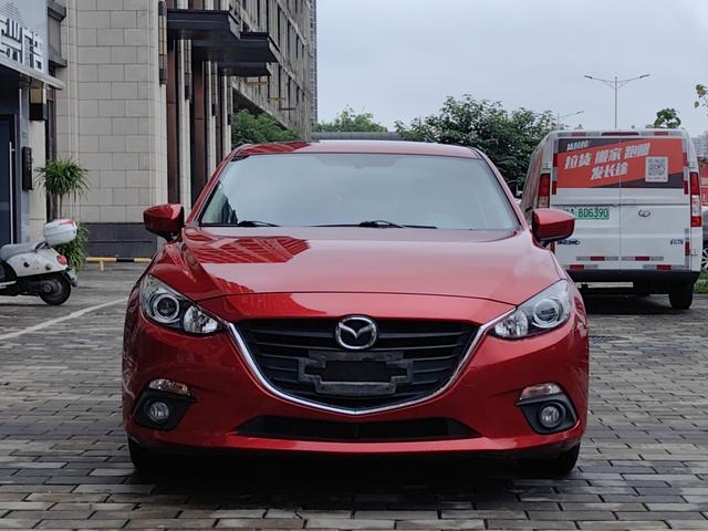 Mazda 3 Angkesela