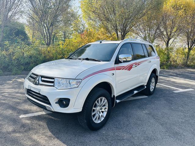 Mitsubishi Pajero Jinchang