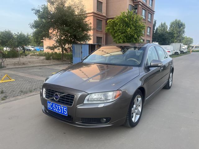 Volvo S80L