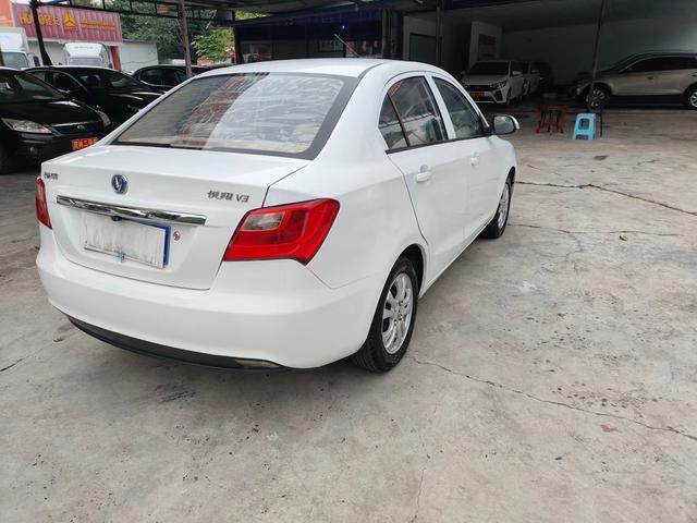 Changan Yuexiang V3