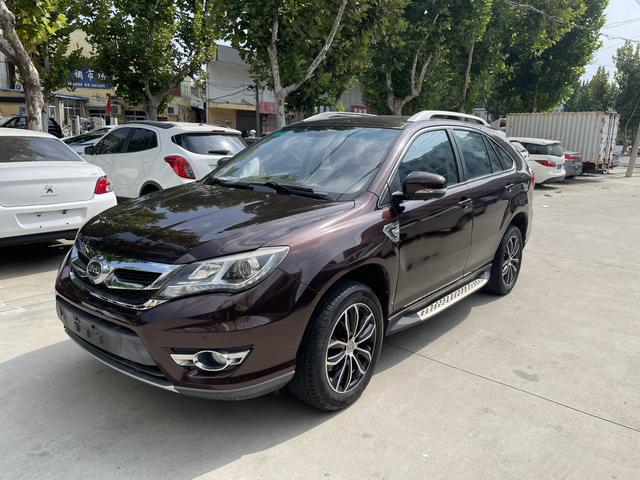 BYD S7