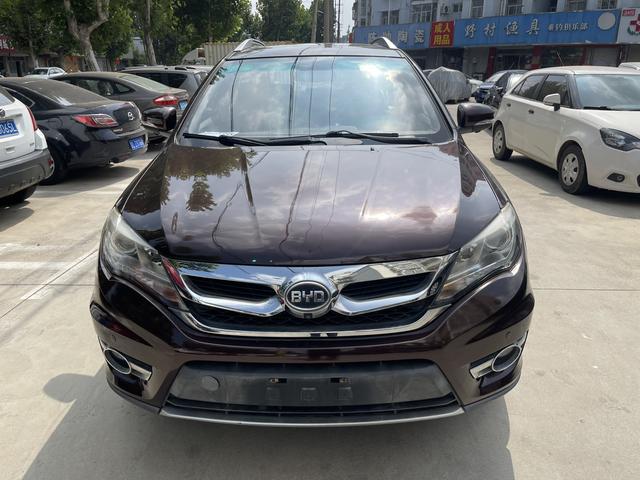 BYD S7