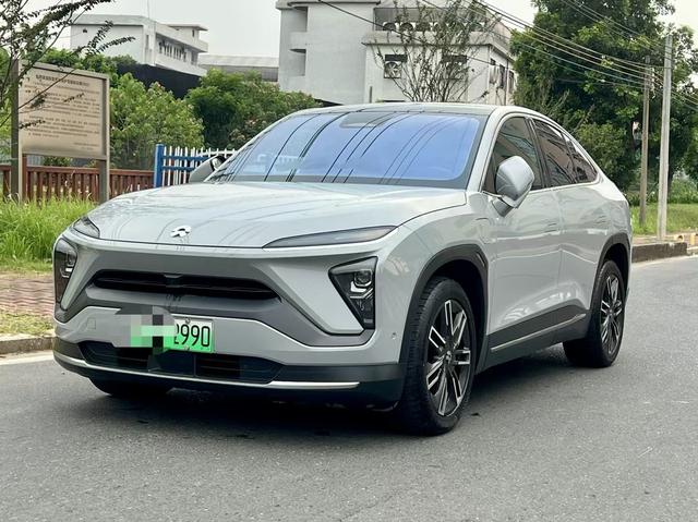 NIO EC6