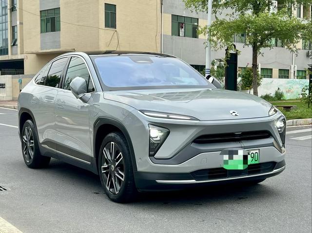 NIO EC6