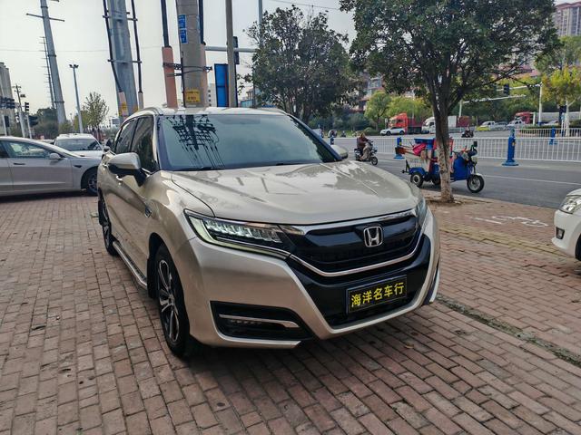 Honda UR-V