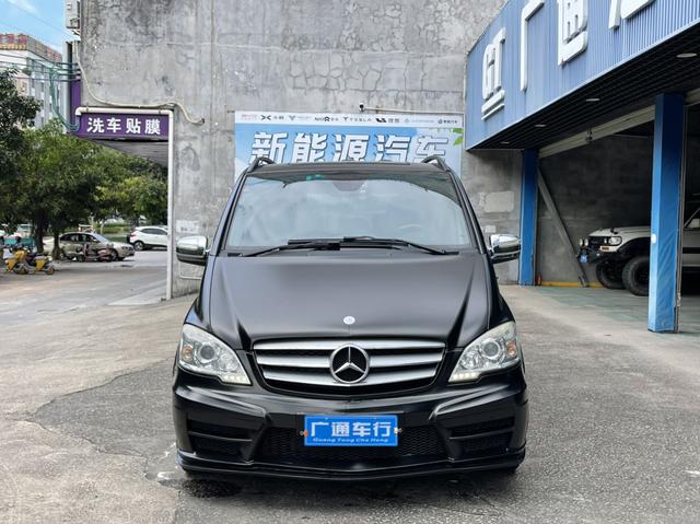 Mercedes-Benz Viano (imported)