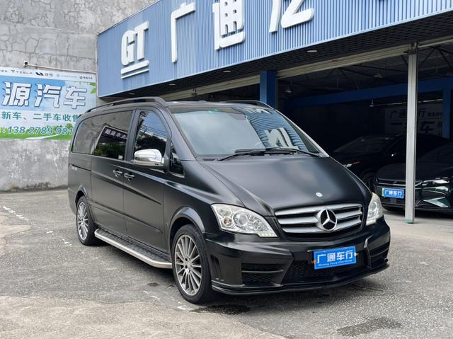 Mercedes-Benz Viano (imported)