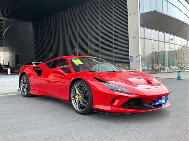 Ferrari F8