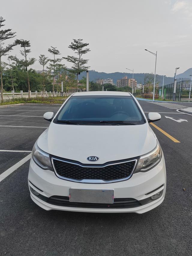 Kia K2