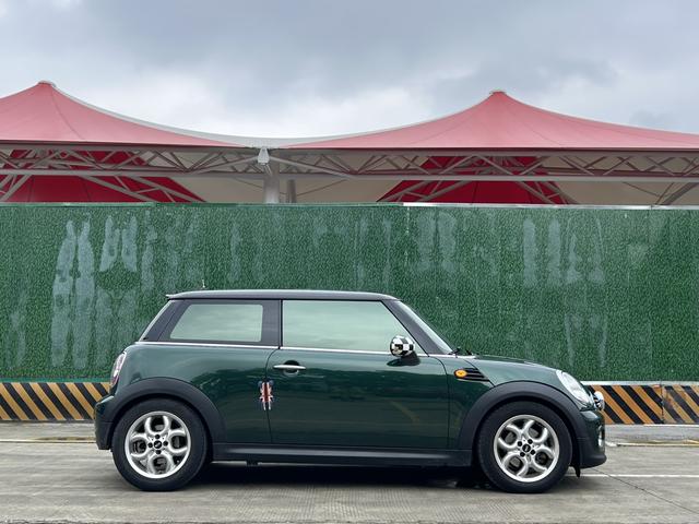 MINI MINI