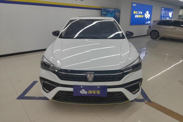 Roewe i5