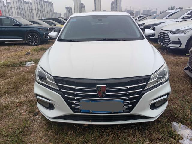 Roewe i5