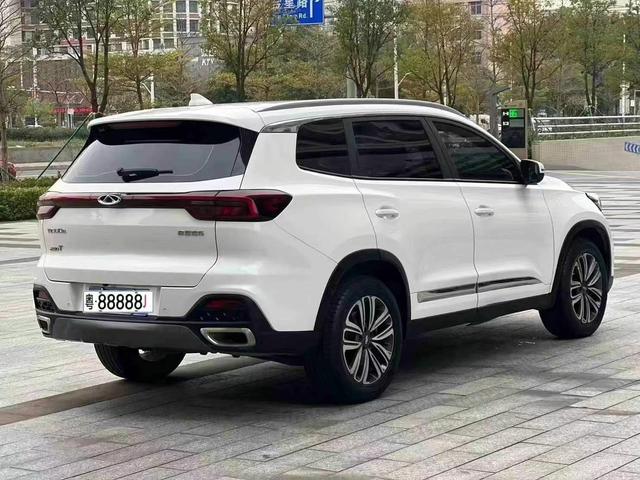 Chery Tiggo 8