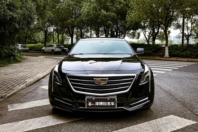 Cadillac CT6