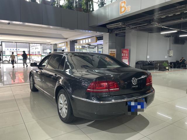 Volkswagen Phaeton