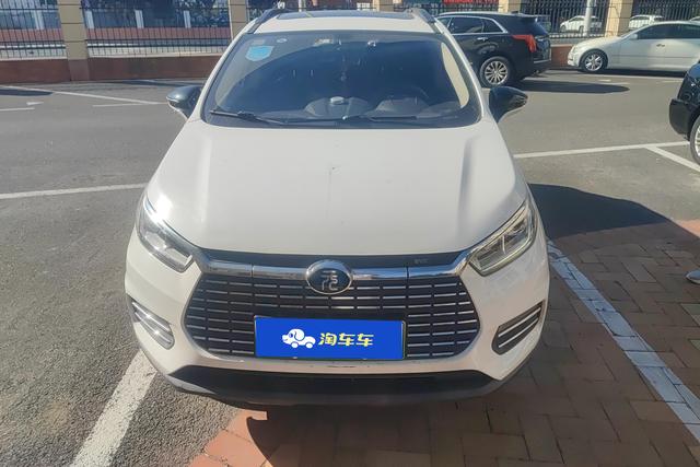 BYD Yuan EV