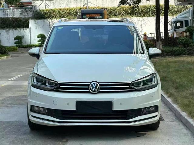 Volkswagen Touran L